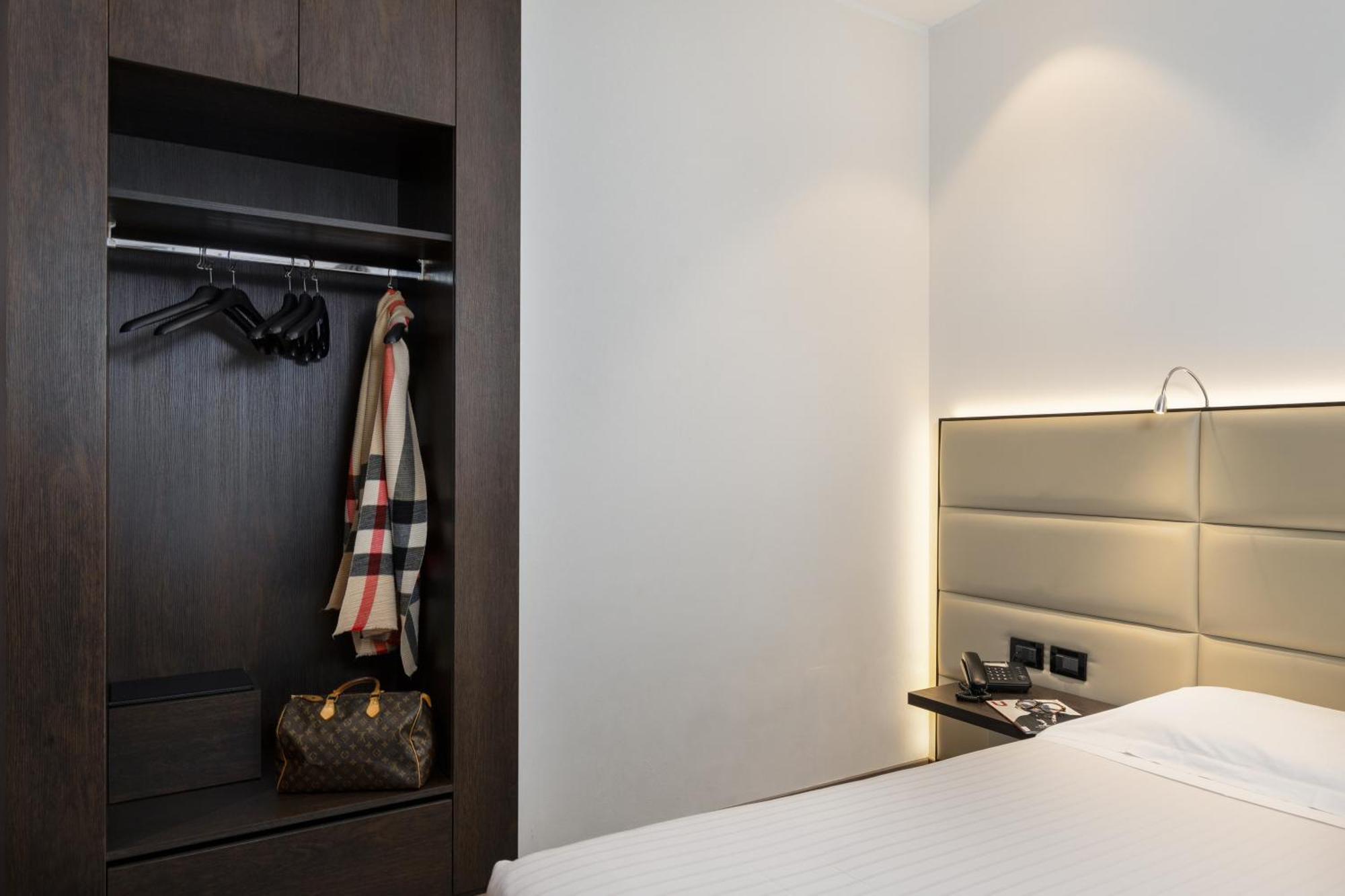 Hotel Minerva Арецо Екстериор снимка