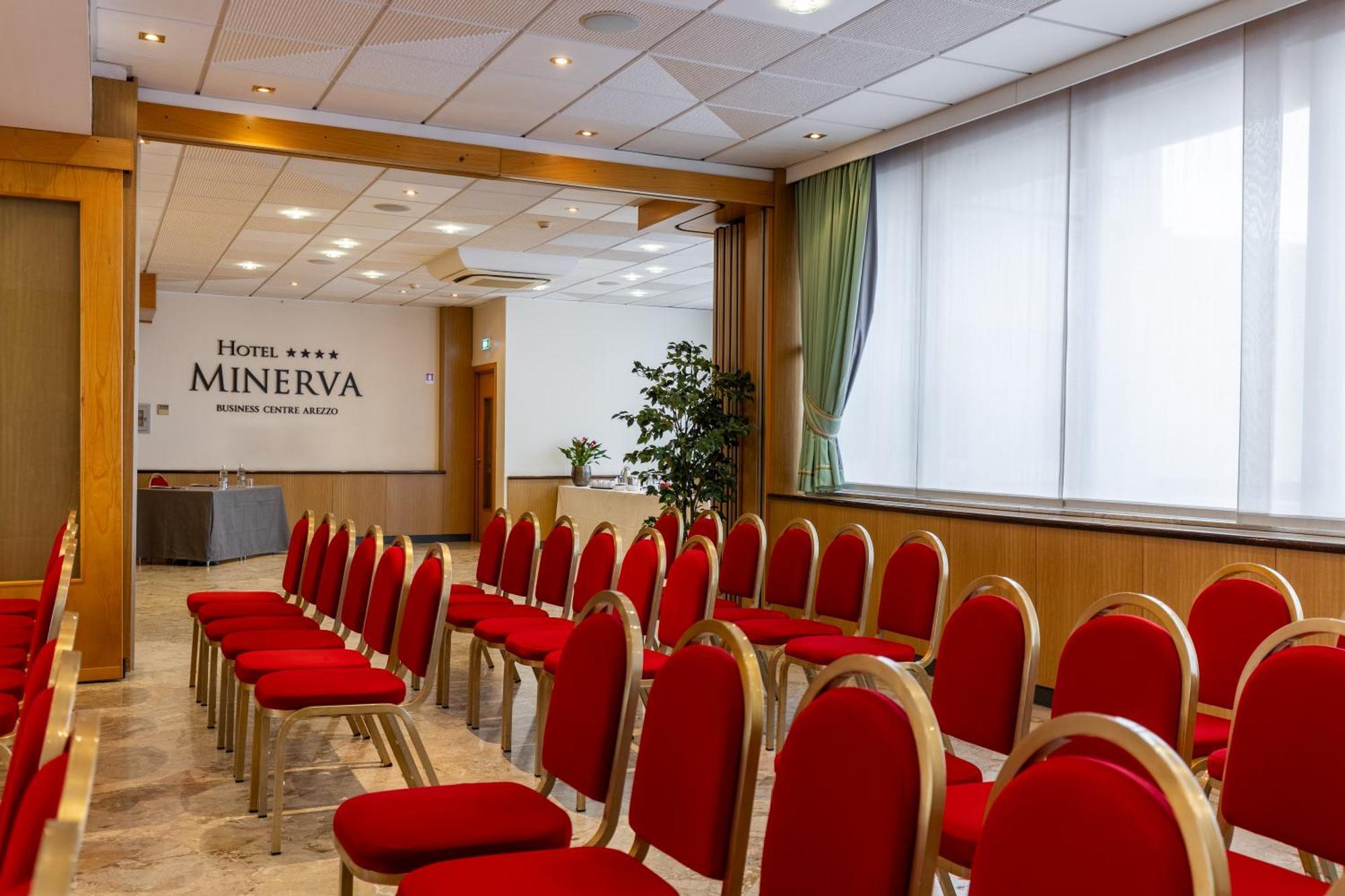 Hotel Minerva Арецо Екстериор снимка