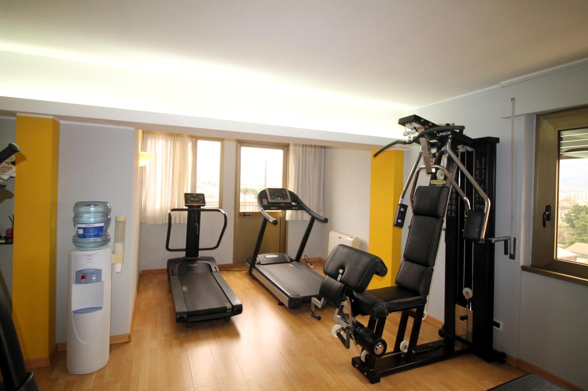 Hotel Minerva Арецо Екстериор снимка