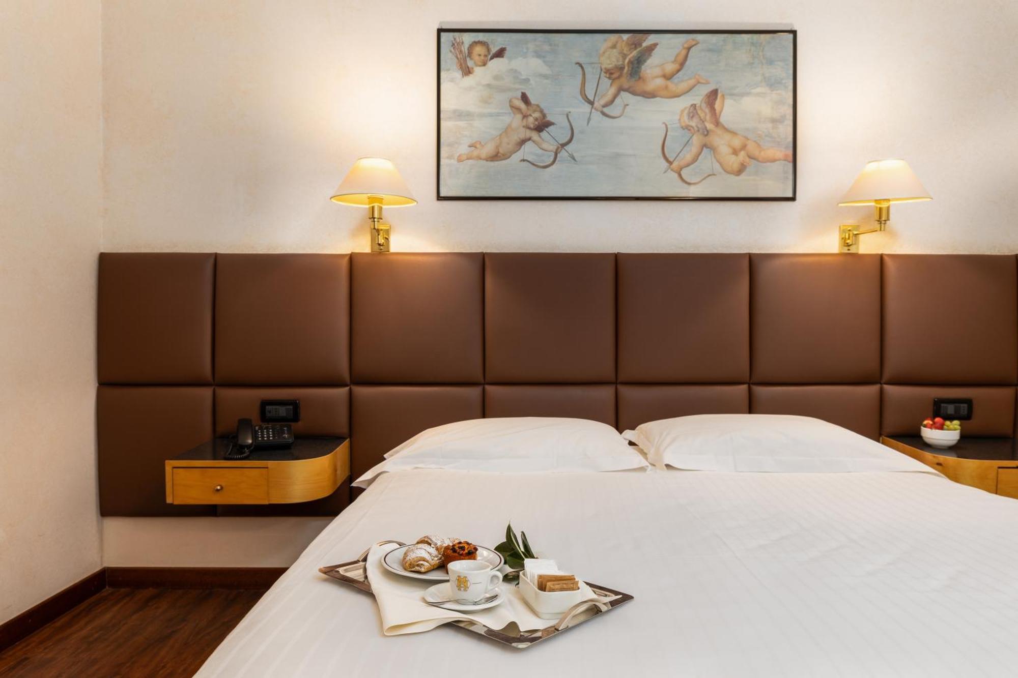 Hotel Minerva Арецо Екстериор снимка