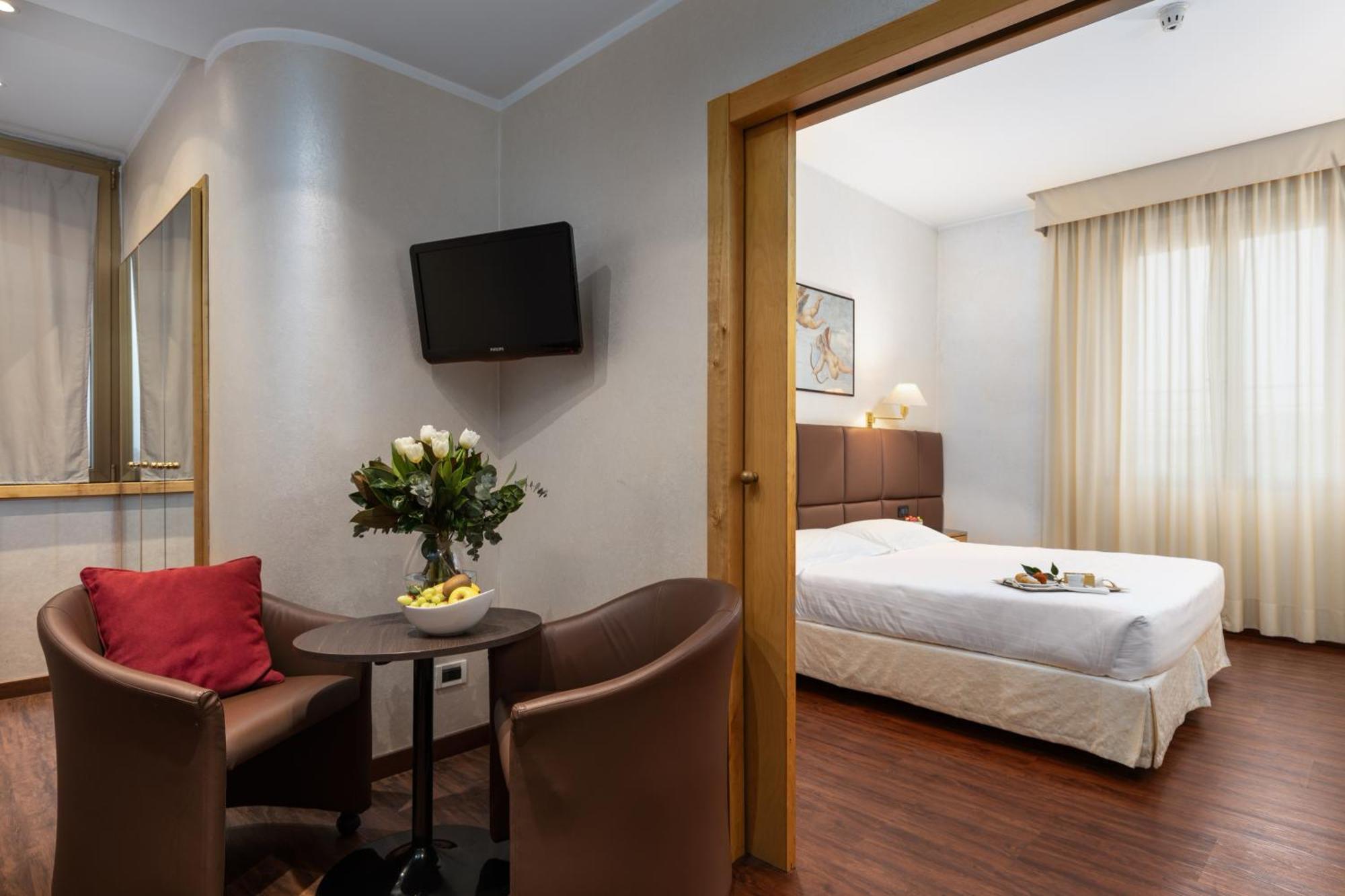 Hotel Minerva Арецо Екстериор снимка